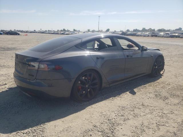 5YJSA1E43HF211746 - 2017 TESLA MODEL S GRAY photo 3
