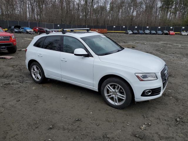 WA1LFAFP8EA050419 - 2014 AUDI Q5 PREMIUM PLUS WHITE photo 4