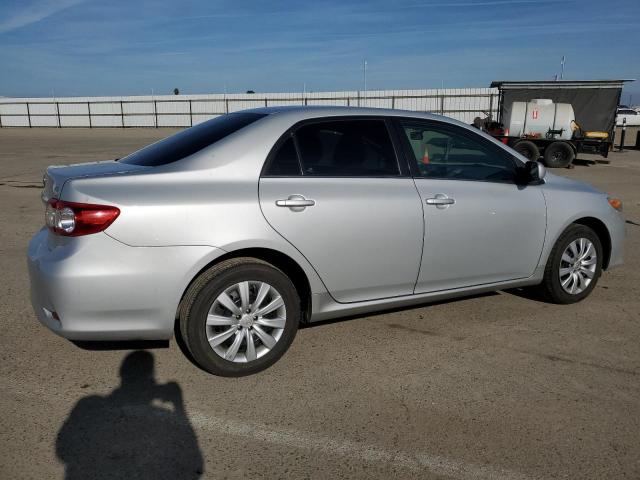 2T1BU4EE8DC113683 - 2013 TOYOTA COROLLA BASE SILVER photo 3