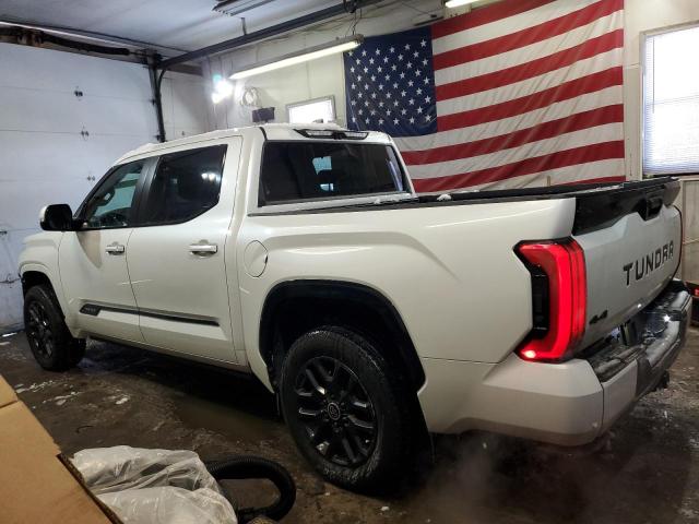 5TFNA5DB8RX135761 - 2024 TOYOTA TUNDRA CREWMAX PLATINUM 白色 照片 2