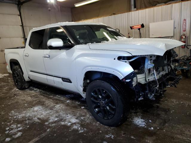 5TFNA5DB8RX135761 - 2024 TOYOTA TUNDRA CREWMAX PLATINUM 白色 照片 4