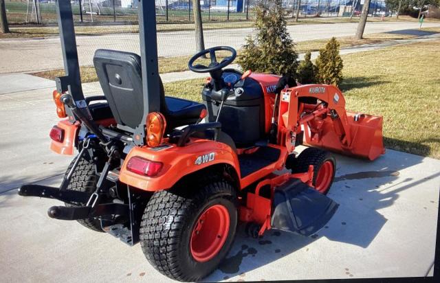 11491 - 2020 KUBO TRACTOR ORANGE photo 4