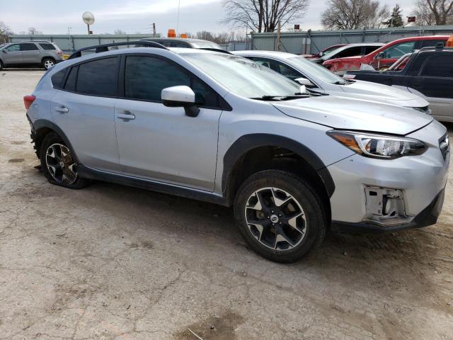 JF2GTABC0JH263015 - 2018 SUBARU CROSSTREK PREMIUM 银色 照片 4