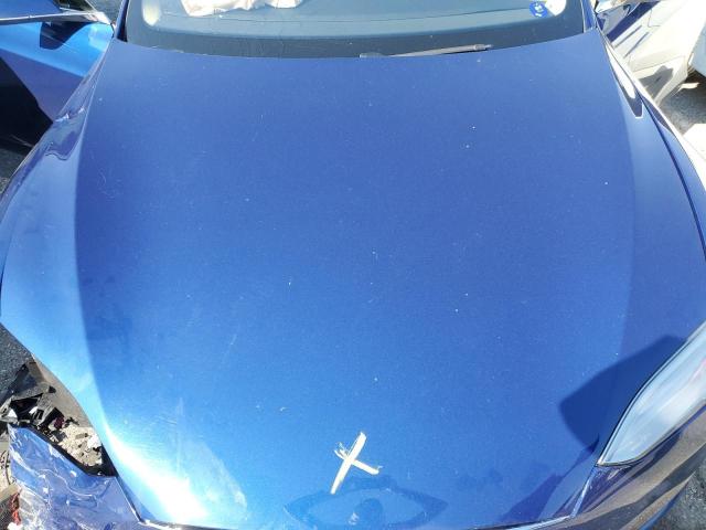 5YJSA1E14GF151917 - 2016 TESLA MODEL S ლურჯი ფოტო 11