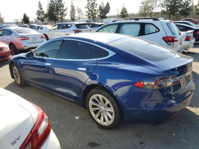 5YJSA1E14GF151917 - 2016 TESLA MODEL S ლურჯი ფოტო 2