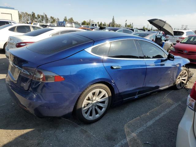 5YJSA1E14GF151917 - 2016 TESLA MODEL S ლურჯი ფოტო 3