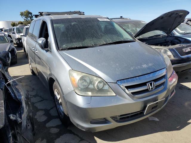 5FNRL38445B016475 - 2005 HONDA ODYSSEY EX GRAY photo 4