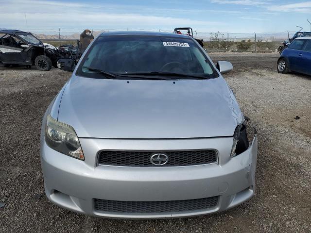 JTKDE167260128206 - 2006 TOYOTA SCION TC SILVER photo 5