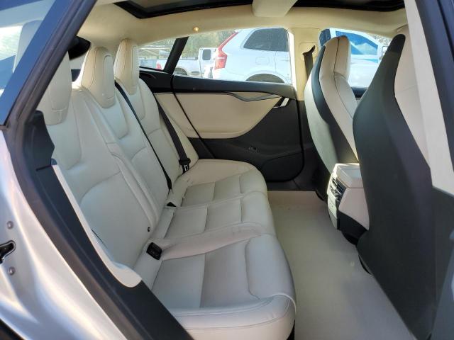 5YJSA1E2XJF269275 - 2018 TESLA MODEL S SILVER photo 10