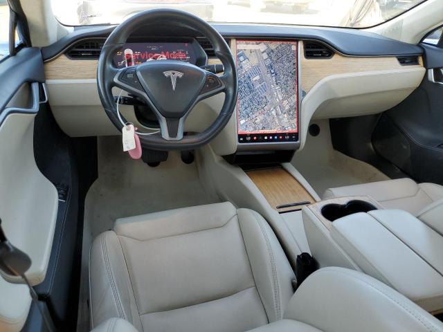 5YJSA1E2XJF269275 - 2018 TESLA MODEL S SILVER photo 8