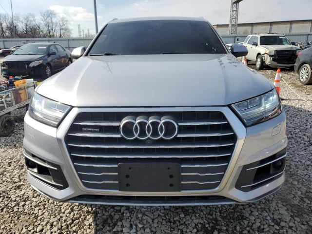 WA1VAAF7XJD029040 - 2018 AUDI Q7 PRESTIGE 银色 照片 5