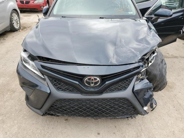 4T1J11AK2LU362590 - 2020 TOYOTA CAMRY SE ლურჯი ფოტო 11