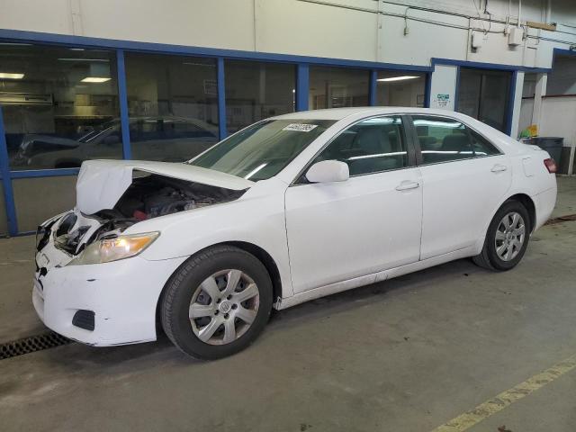 2011 TOYOTA CAMRY BASE, 