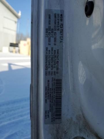 ZFBERFAB3J6L71573 - 2018 RAM PROMASTER WHITE photo 13