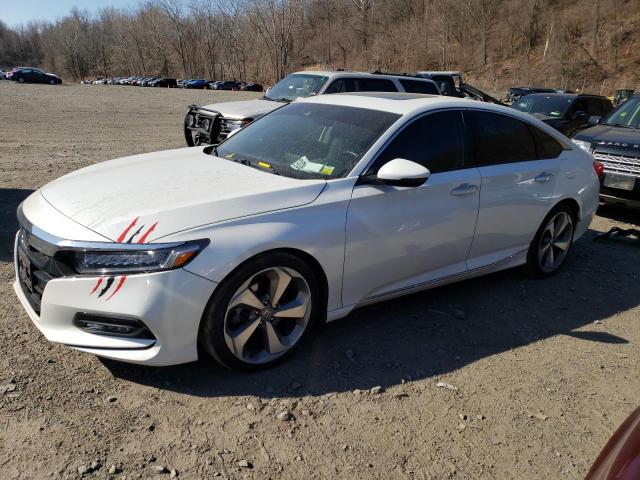 1HGCV1F95JA042428 - 2018 HONDA ACCORD TOURING WHITE photo 1