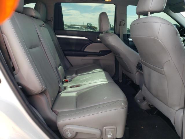 5TDKKRFH4GS177761 - 2016 TOYOTA HIGHLANDER XLE 白色 照片 11