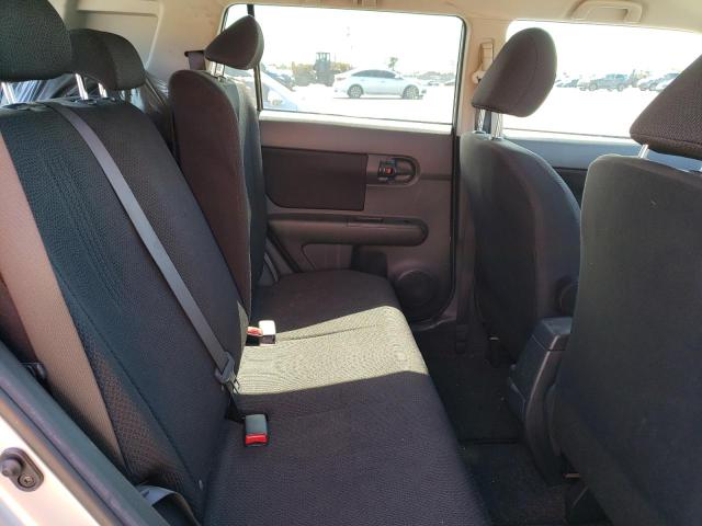 JTLZE4FE2A1100541 - 2010 TOYOTA SCION XB Silber Foto 10
