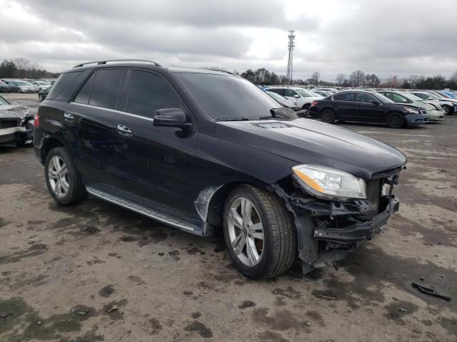 4JGDA5HB3FA556870 - 2015 MERCEDES-BENZ ML 350 4MATIC BLACK photo 4