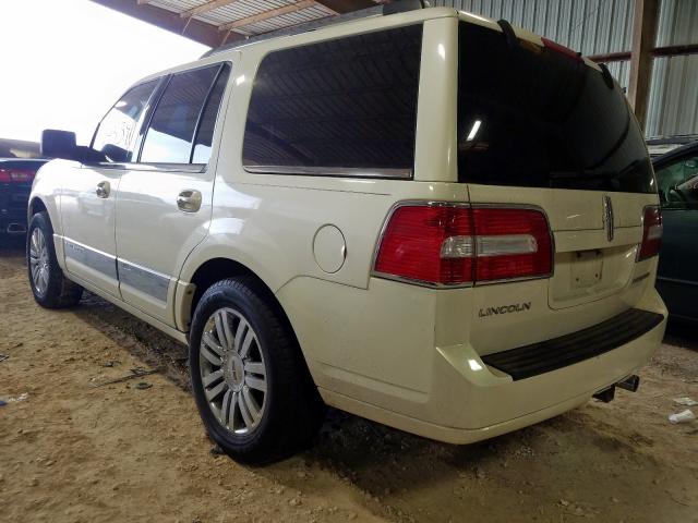 5LMFU27567LJ07034 - 2007 LINCOLN NAVIGATOR WHITE photo 3