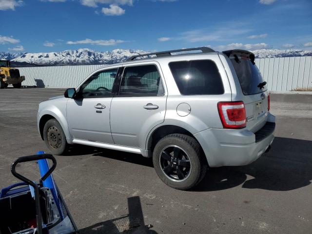 1FMCU93GX9KC67609 - 2009 FORD ESCAPE XLT SILVER photo 2