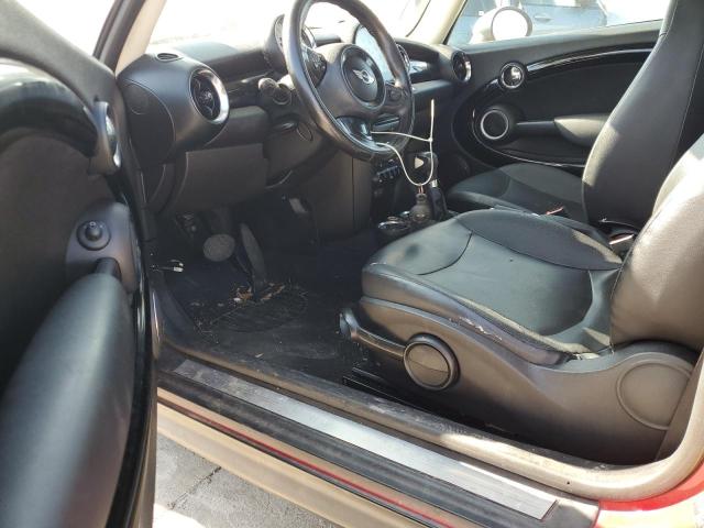 WMWSU3C51CT254662 - 2012 MINI COOPER RED photo 8
