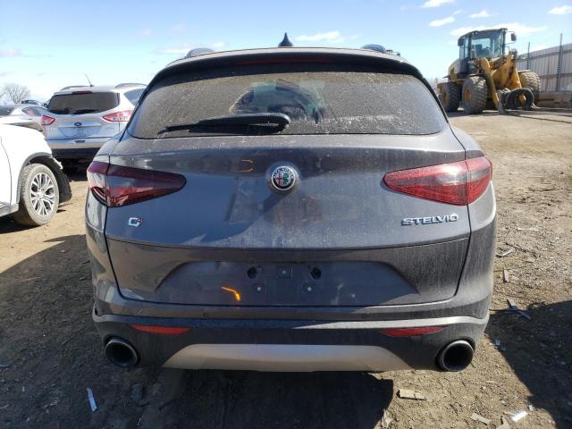 ZASFAKNN1J7B81052 - 2018 ALFA ROMEO STELVIO TI SPORT GRAY photo 6