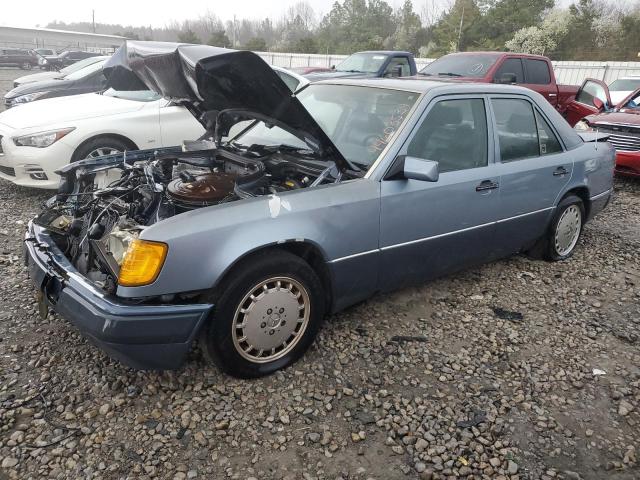 WDBEA30E9LB276622 - 1990 MERCEDES-BENZ 300 E BLUE photo 1