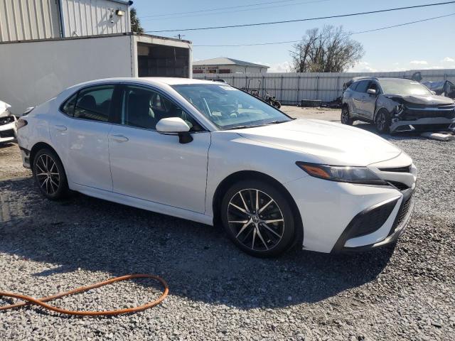 4T1G11AK7PU750009 - 2023 TOYOTA CAMRY SE NIGHT SHADE WHITE photo 4