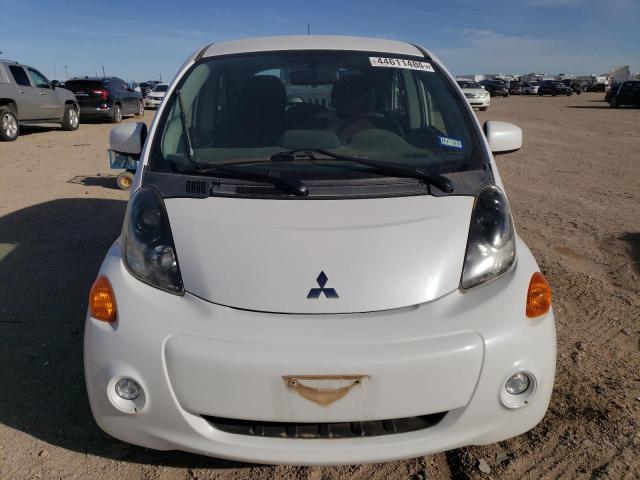 JA3215H1XCU023197 - 2012 MITSUBISHI I MIEV ES WHITE photo 5