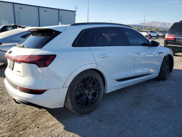 WA1VABGE9NB040096 - 2022 AUDI E-TRON CHRONOS WHITE photo 3