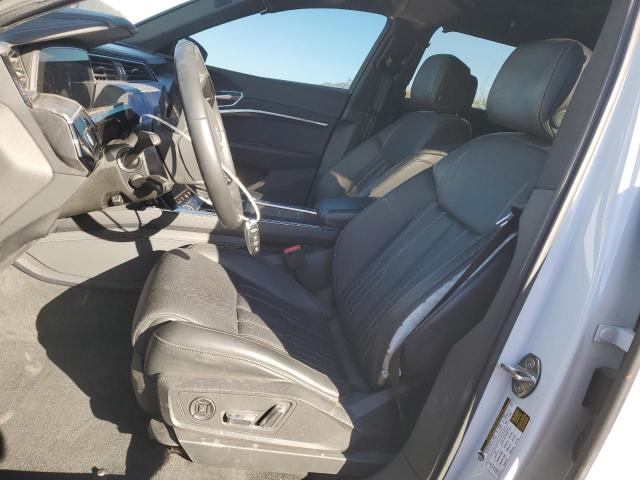 WA1VABGE9NB040096 - 2022 AUDI E-TRON CHRONOS WHITE photo 7