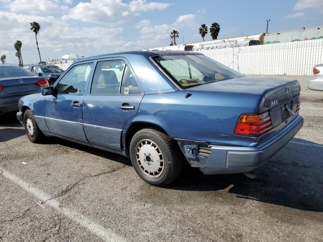 WDBEA30D8NB689433 - 1992 MERCEDES-BENZ 300 E BLUE photo 2