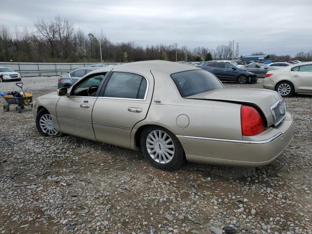 1LNHM82W65Y651063 - 2005 LINCOLN TOWN CAR SIGNATURE LIMITED BEIGE photo 2