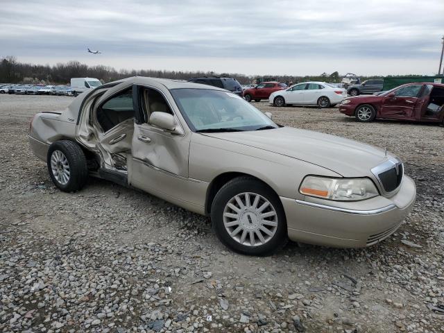 1LNHM82W65Y651063 - 2005 LINCOLN TOWN CAR SIGNATURE LIMITED BEIGE photo 4