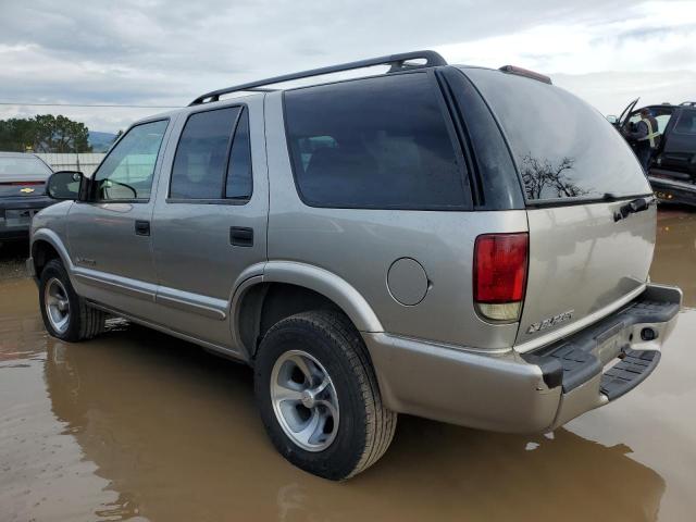 1GNCS13XX4K165688 - 2004 CHEVROLET BLAZER BEIGE photo 2