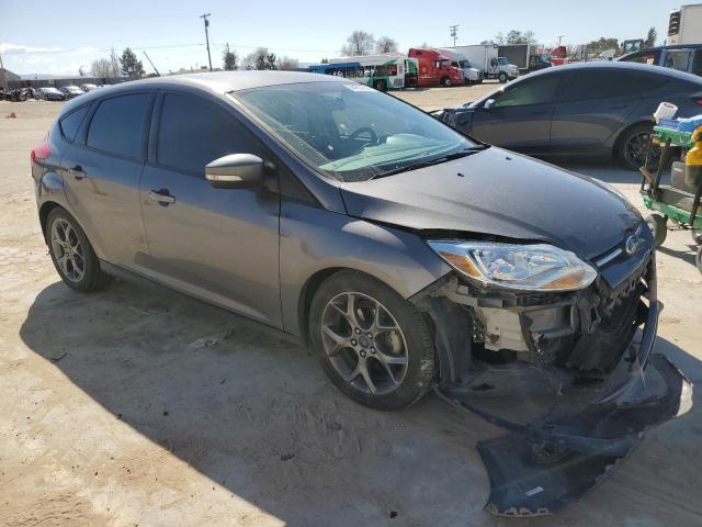 1FADP3K20EL254865 - 2014 FORD FOCUS SE GRAY photo 4