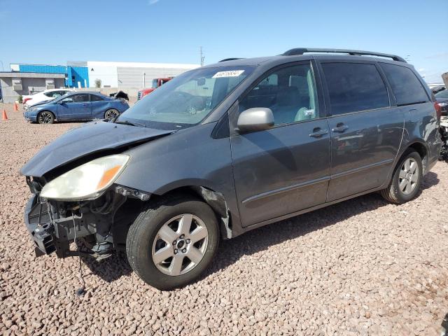 2004 TOYOTA SIENNA XLE, 