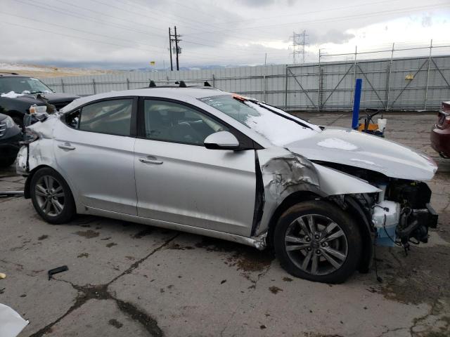 KMHD84LFXHU225978 - 2017 HYUNDAI ELANTRA SE SILVER photo 4