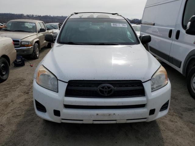 2T3ZF4DV2AW028530 - 2010 TOYOTA RAV4 WHITE photo 5