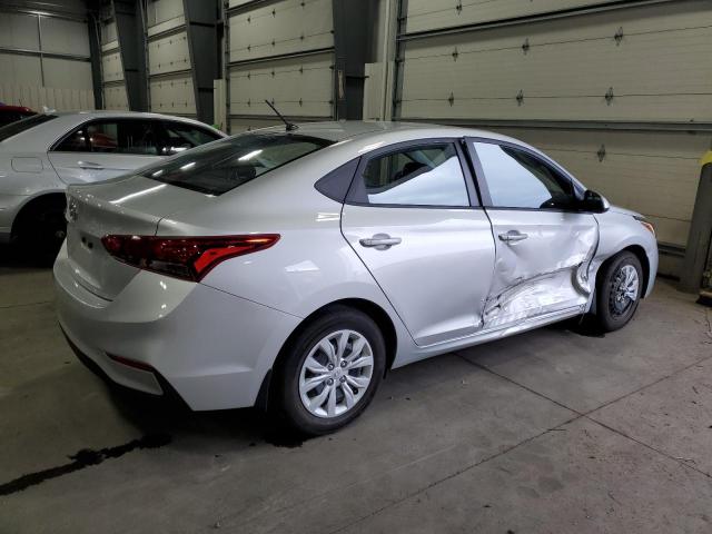 3KPC24A3XKE068470 - 2019 HYUNDAI ACCENT SE SILVER photo 3