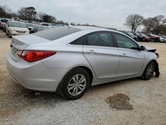 5NPEB4AC2BH290053 - 2011 HYUNDAI SONATA GLS SILVER photo 3