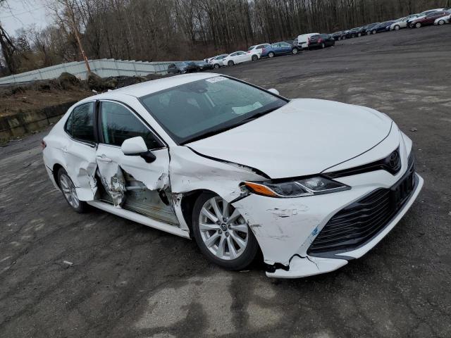 4T1C11AK4LU921212 - 2020 TOYOTA CAMRY LE WHITE photo 4