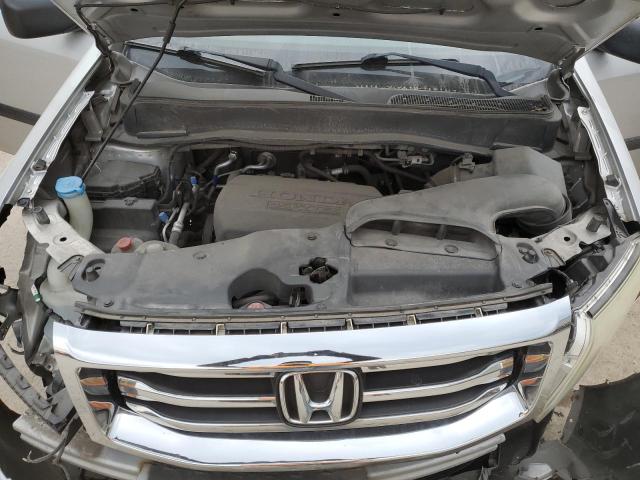 5FNYF4H29CB037665 - 2012 HONDA PILOT LX SILVER photo 11