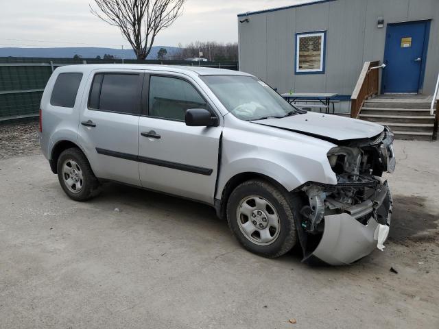 5FNYF4H29CB037665 - 2012 HONDA PILOT LX SILVER photo 4