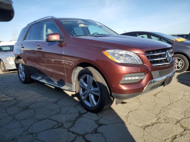 4JGDA5HB6DA138557 - 2013 MERCEDES-BENZ ML 350 4MATIC BURGUNDY photo 4