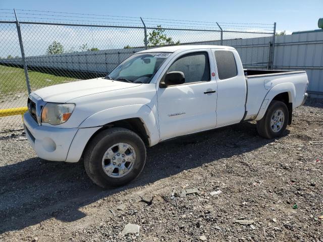 5TFTU4GN4BX003519 - 2011 TOYOTA TACOMA PRERUNNER ACCESS CAB WHITE photo 1