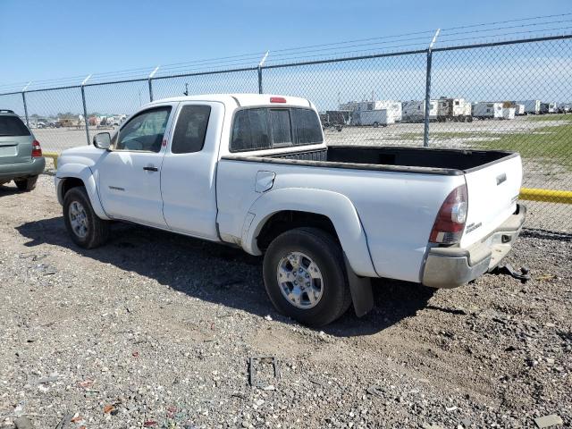 5TFTU4GN4BX003519 - 2011 TOYOTA TACOMA PRERUNNER ACCESS CAB WHITE photo 2