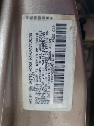 1Y1SK5282WZ412181 - 1998 CHEVROLET GEO PRIZM BASE SILVER photo 12