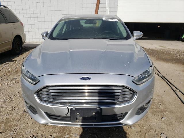 3FA6P0HD3GR172987 - 2016 FORD FUSION SE SILVER photo 5