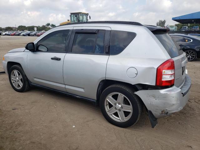 1J8FF47W87D199160 - 2007 JEEP COMPASS SILVER photo 2